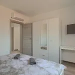 Enjoy بيت للعطل *
