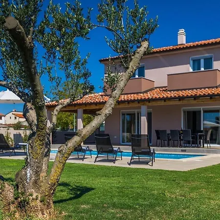 Enjoy Holiday home