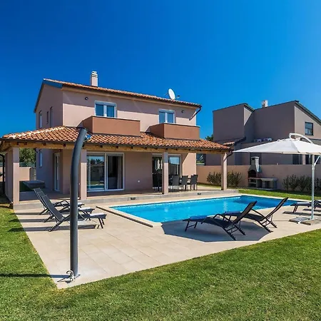 Holiday home Enjoy Pula