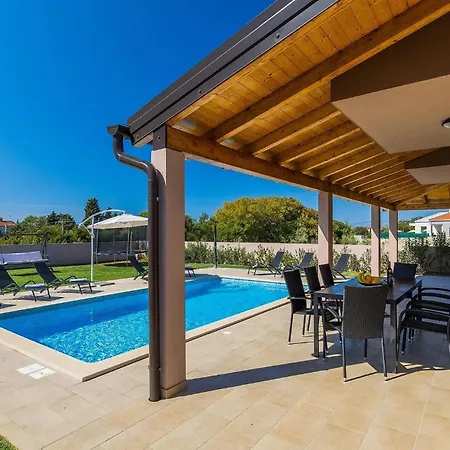 Vakantiehuis Enjoy Pula