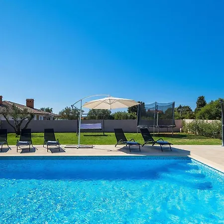 Holiday home Enjoy *