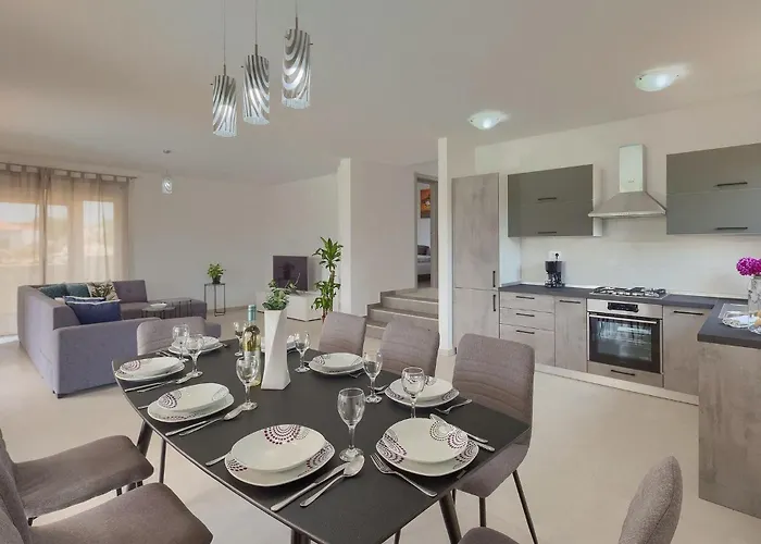 Enjoy Сasa de vacaciones Pula